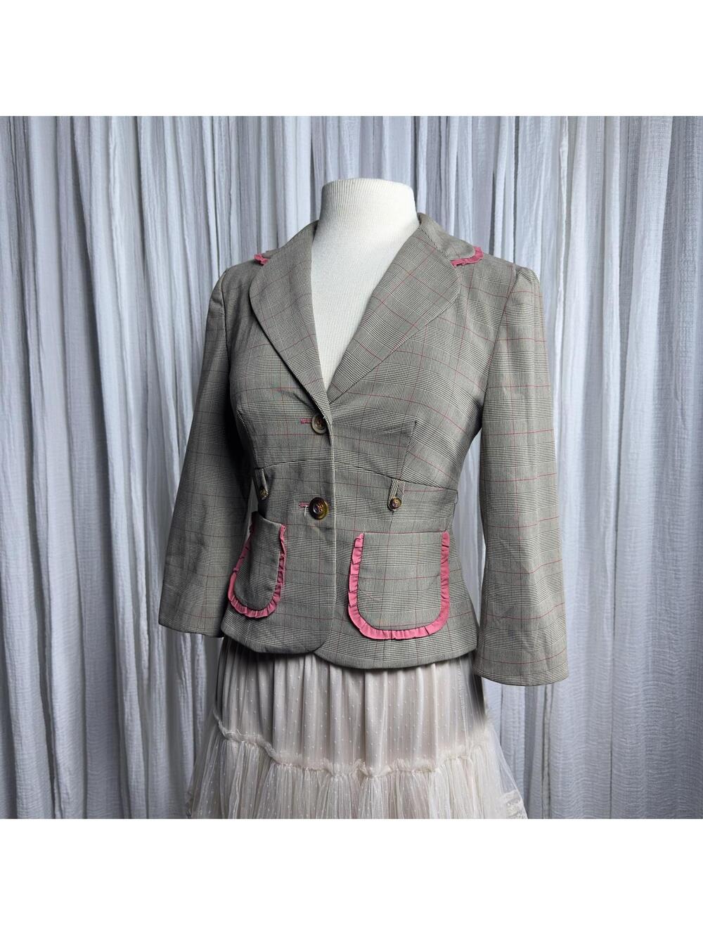 Academia Preppy Vintage Plaid Tan Blazer with Pink Trim (4)